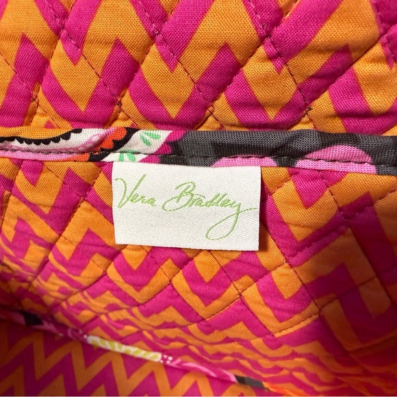 Vera Bradley Get Carried Away Tote Ziggy Zinnia - Retired Design - Picture 8 of 9
